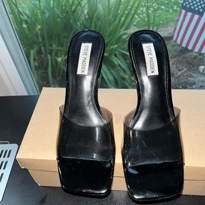 Steve Madden heels size 9